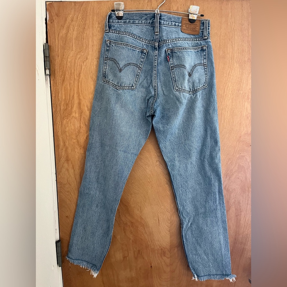 Levi’s wedgie fit jeans